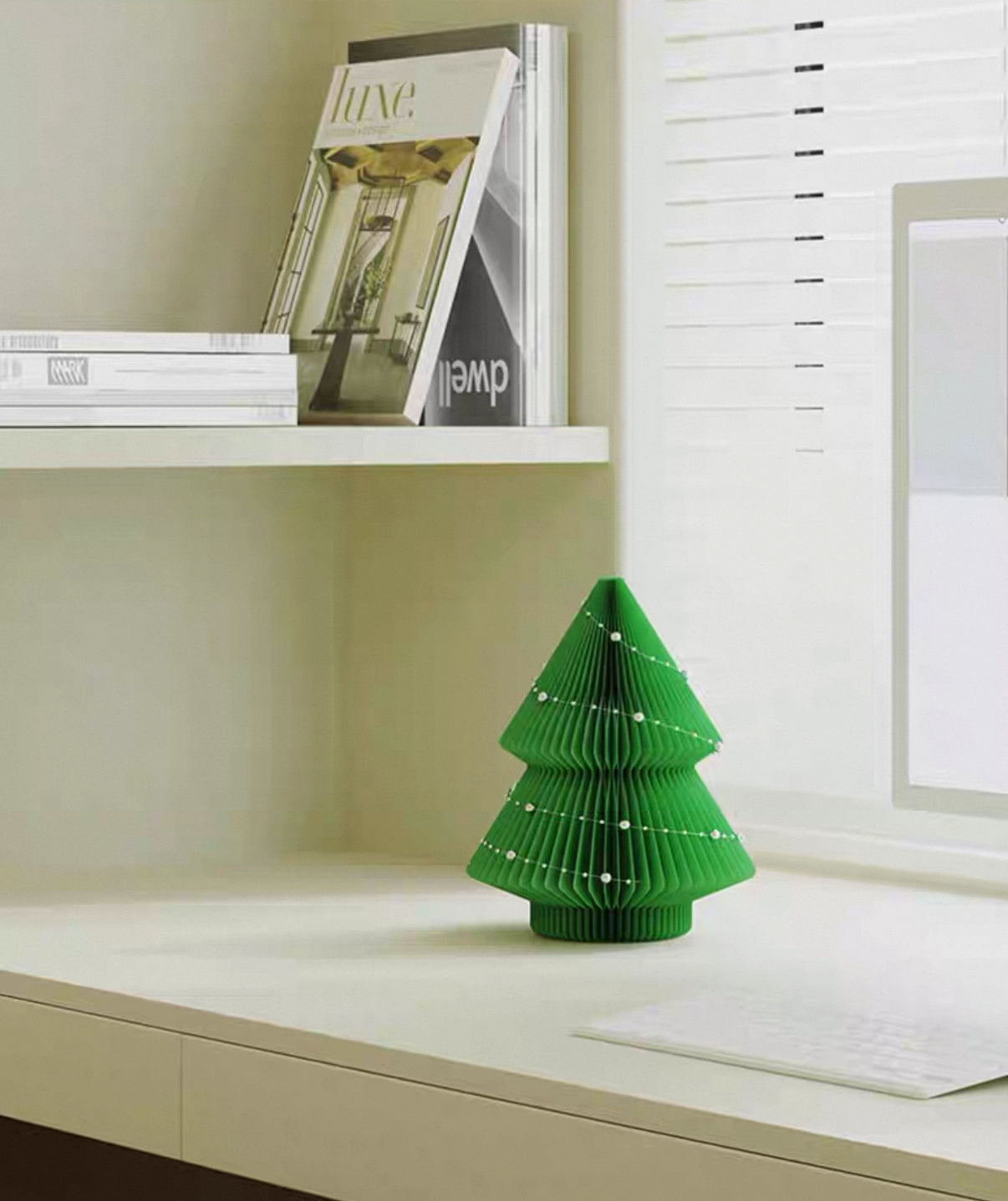 Mini Illuminated Paper Christmas Tree – Holiday Table Décor with LED Light