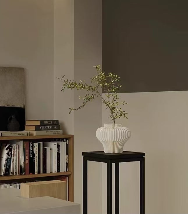Antique Pottery-Inspired Paper Vase – Foldable Flower Vessel in 2 Sizes
