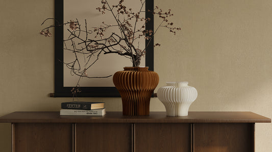 Antique Pottery-Inspired Paper Vase – Foldable Flower Vessel in 2 SizesAntique Pottery Paper Vase