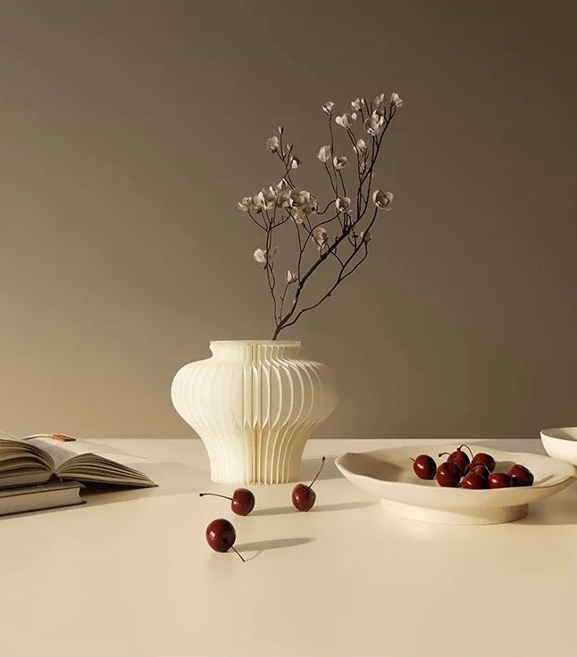 Antique Pottery-Inspired Paper Vase – Foldable Flower Vessel in 2 Sizes