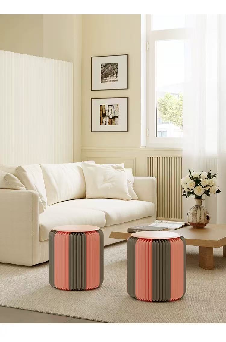 Pop Book Foldable Paper Stool – Bold Art-Inspired Kraft Seating (38cm)